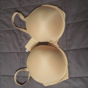 Victoria Secret 38DD Nude Bra
